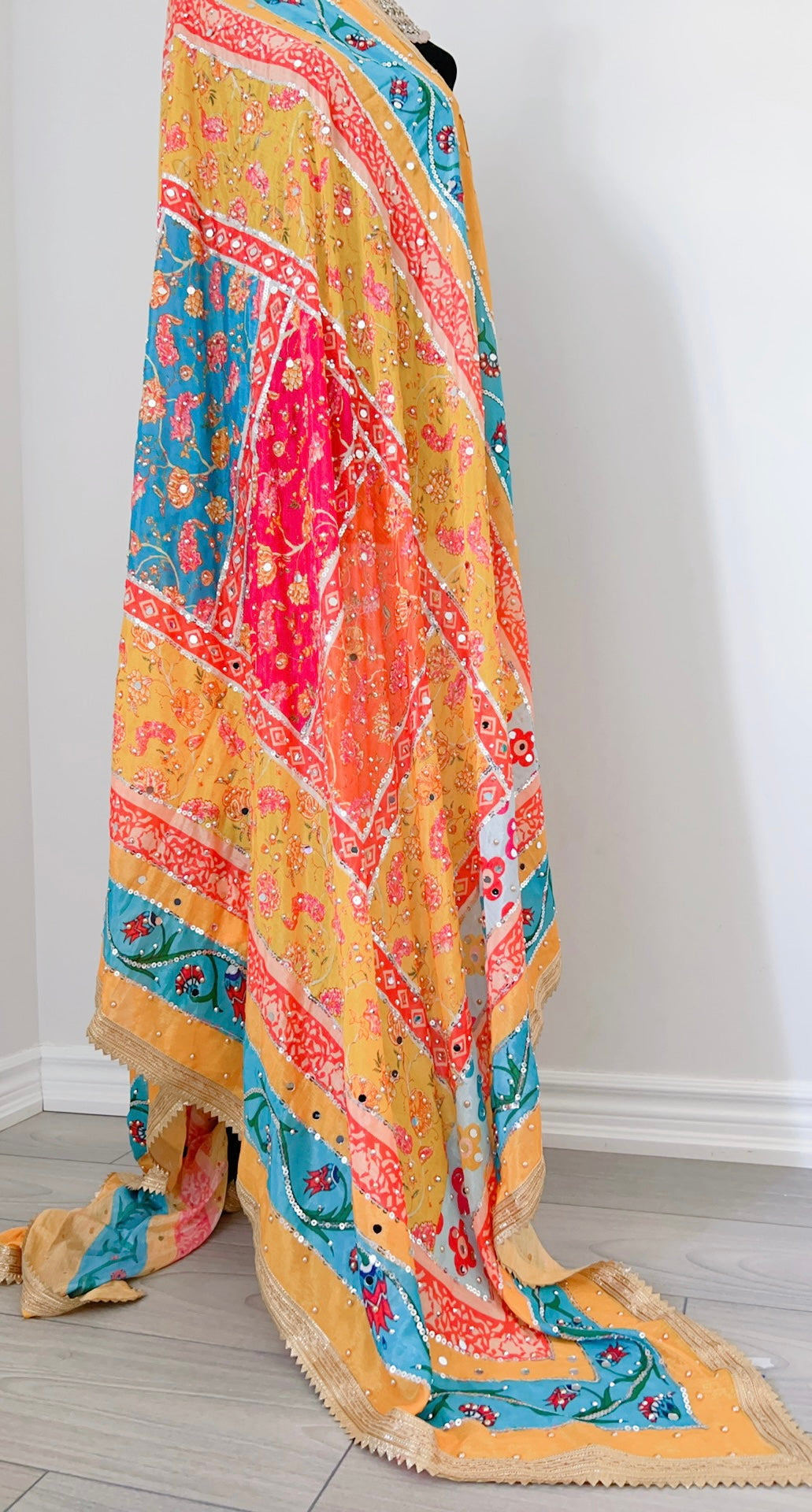 Humaira Dupatta