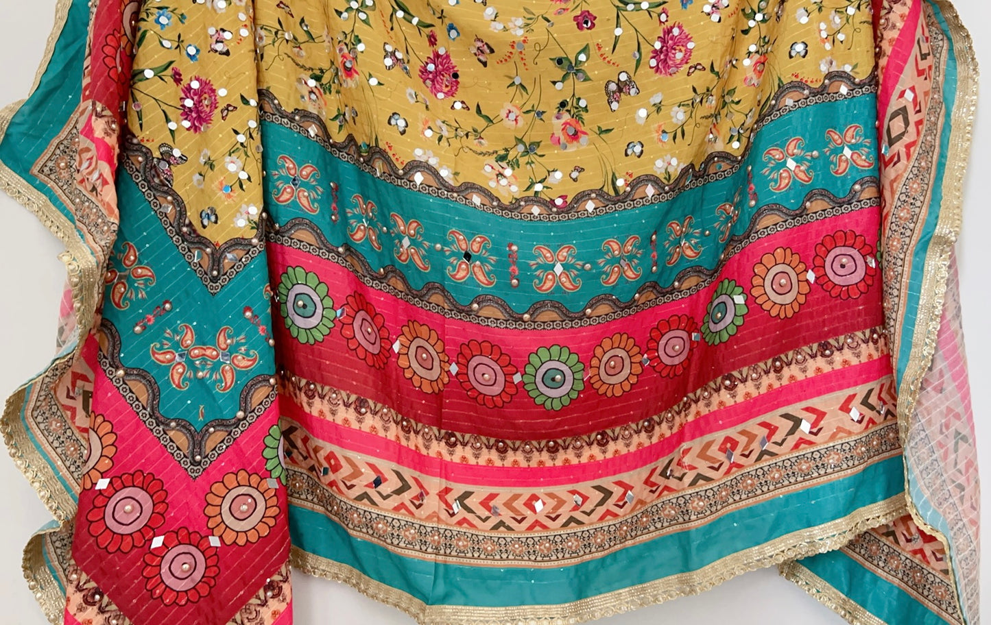 Inaya Dupatta