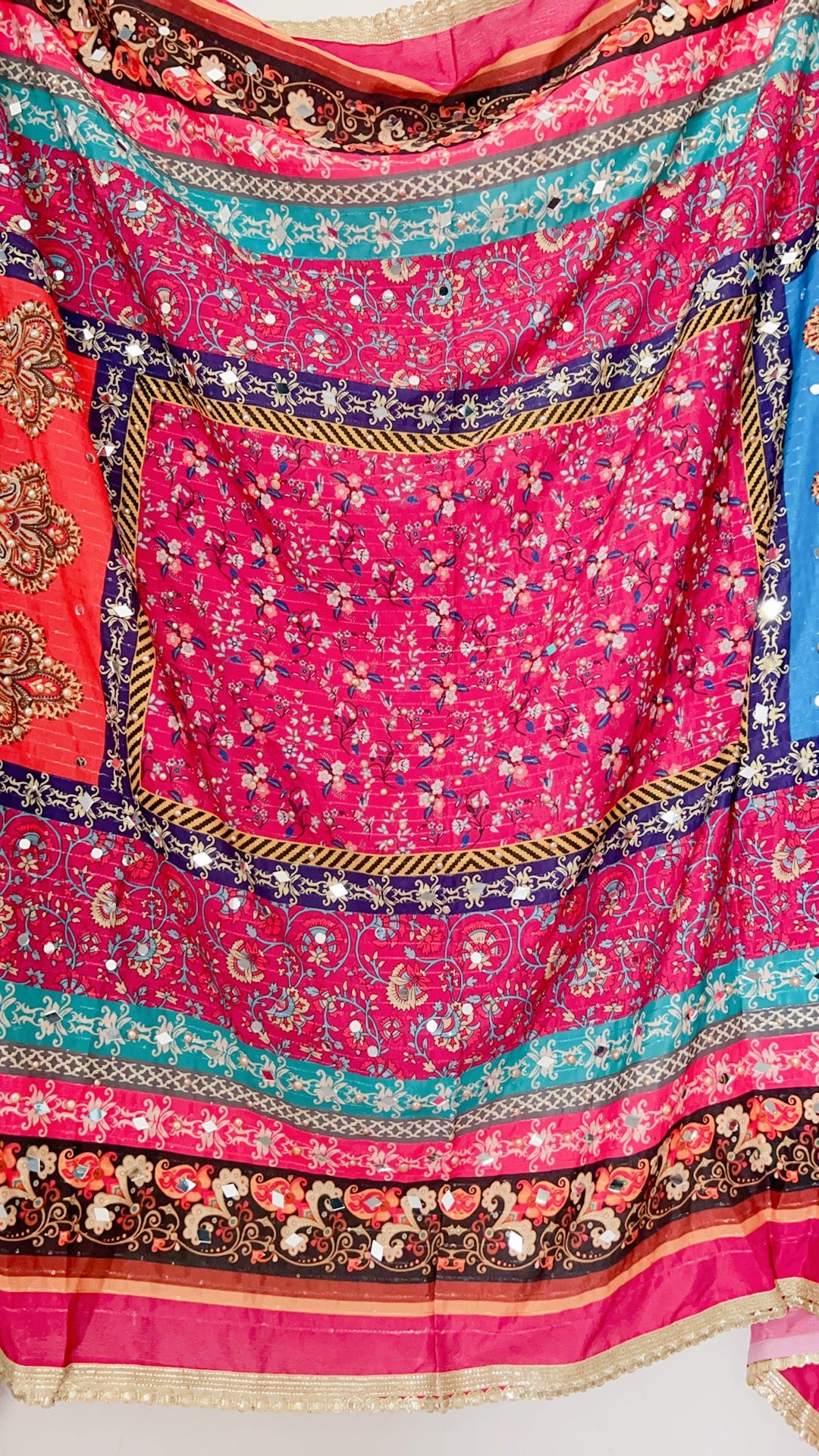 Zoya Dupatta
