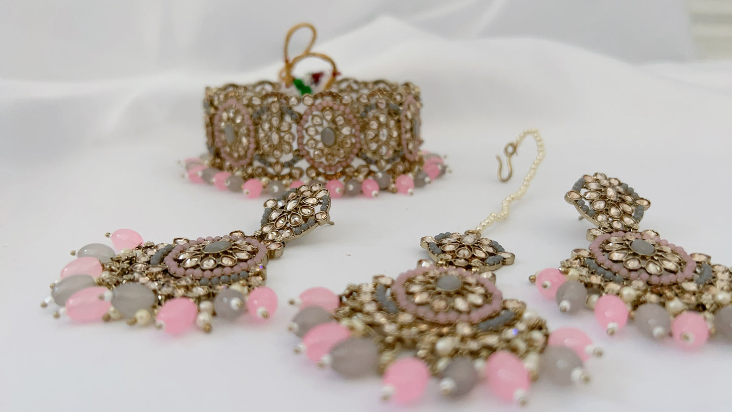 Argenta Necklace Set
