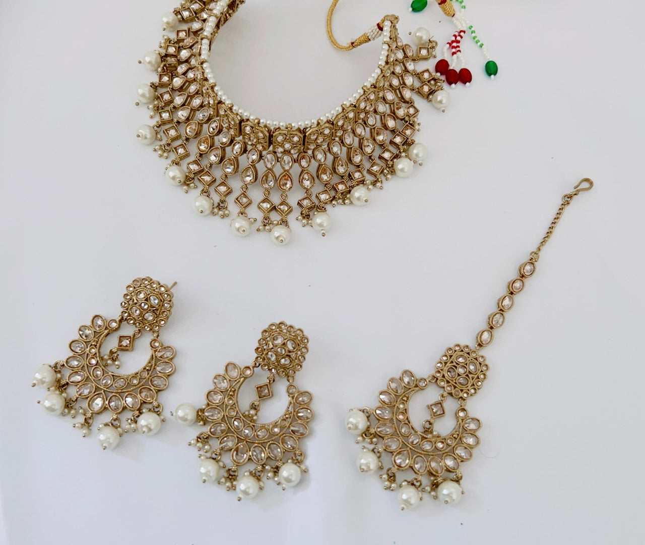 Livtar Necklace Set