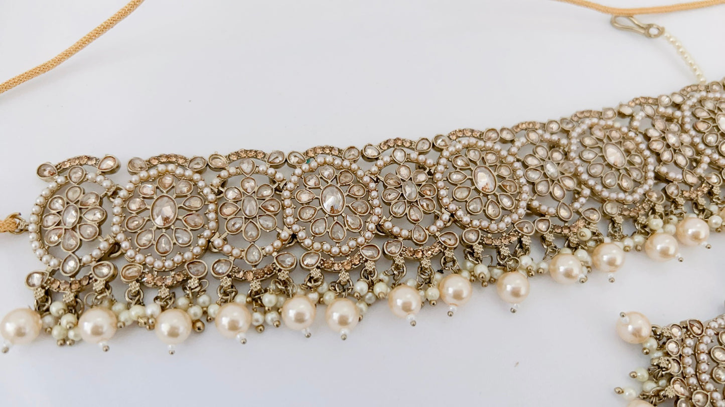 Lavanya Necklace Set