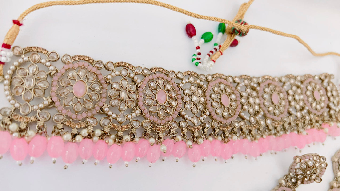 Amrin Necklace Set