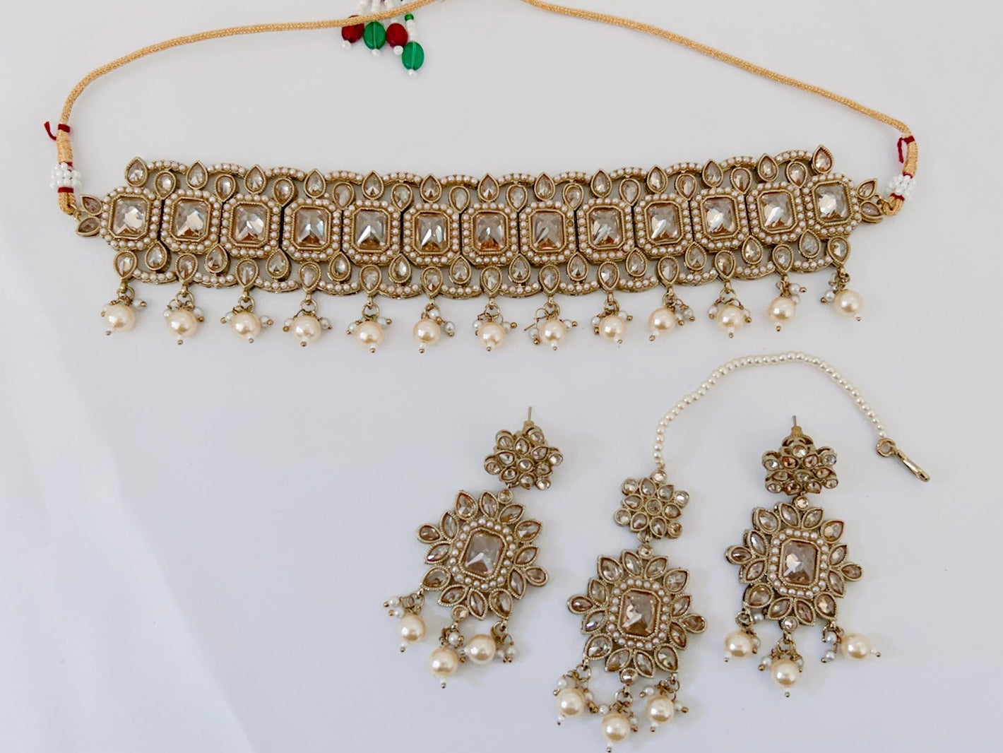 Antara Necklace Set