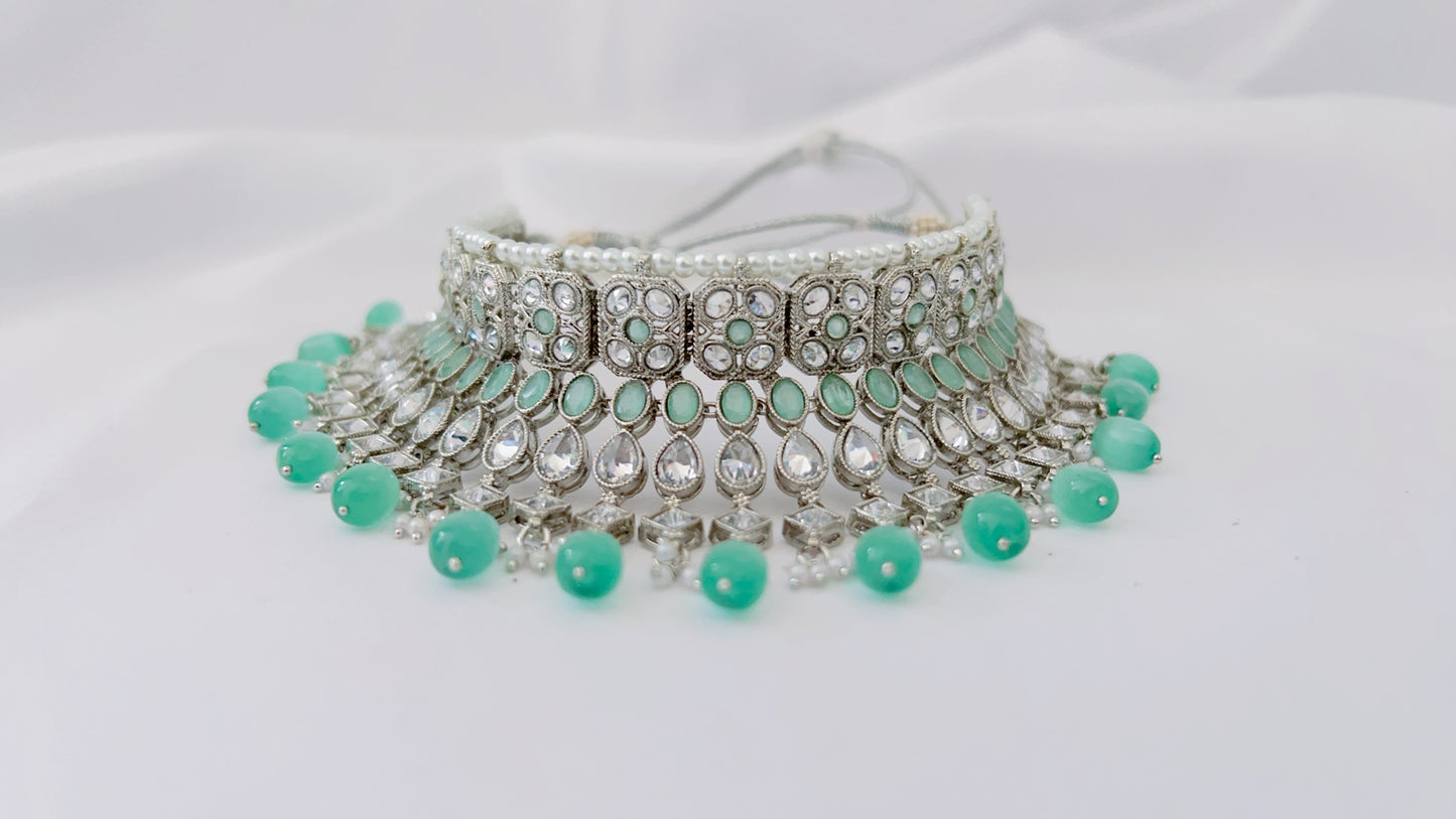 Anjeela Necklace Set