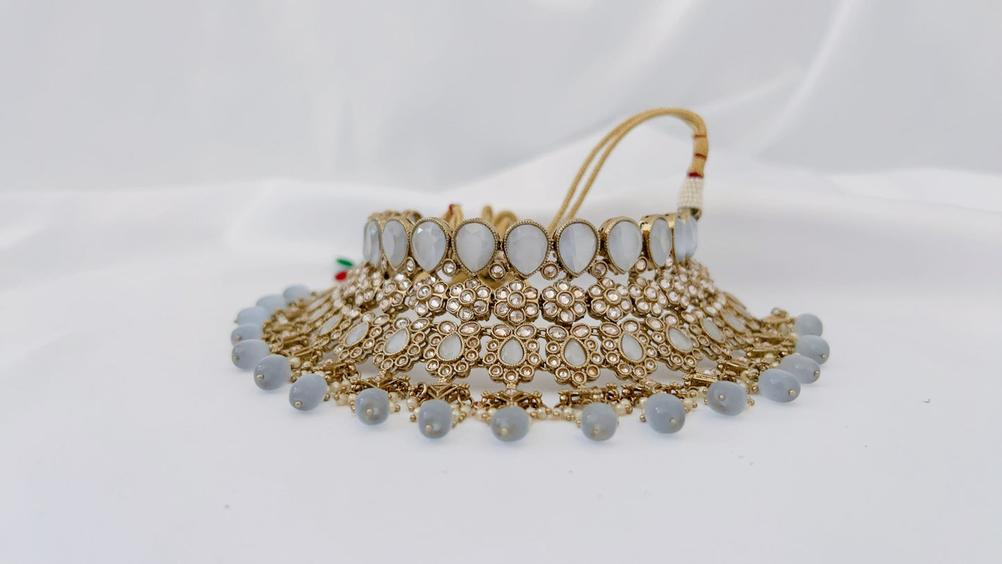 Aryana Necklace Set