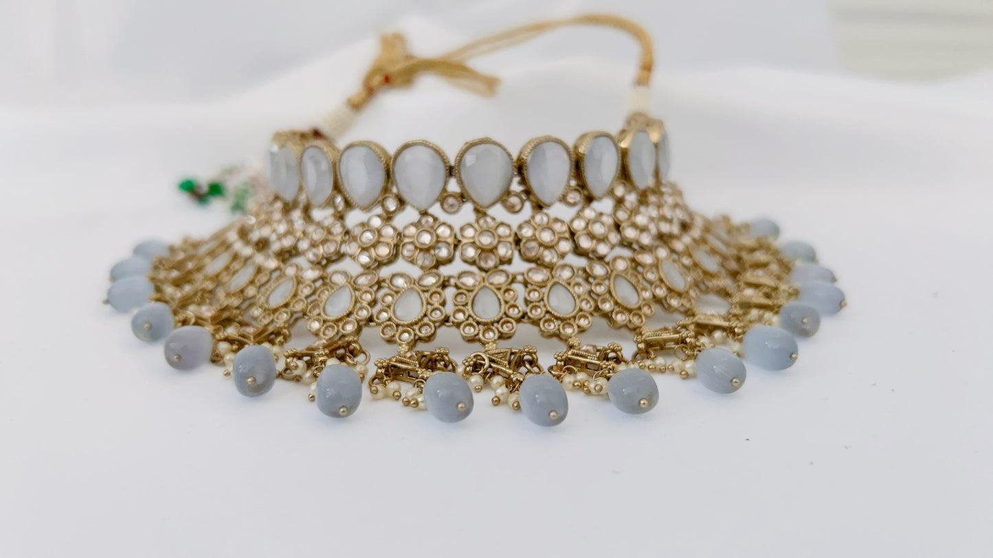 Aryana Necklace Set