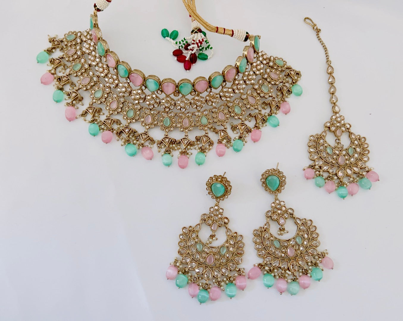 Veera Necklace Set