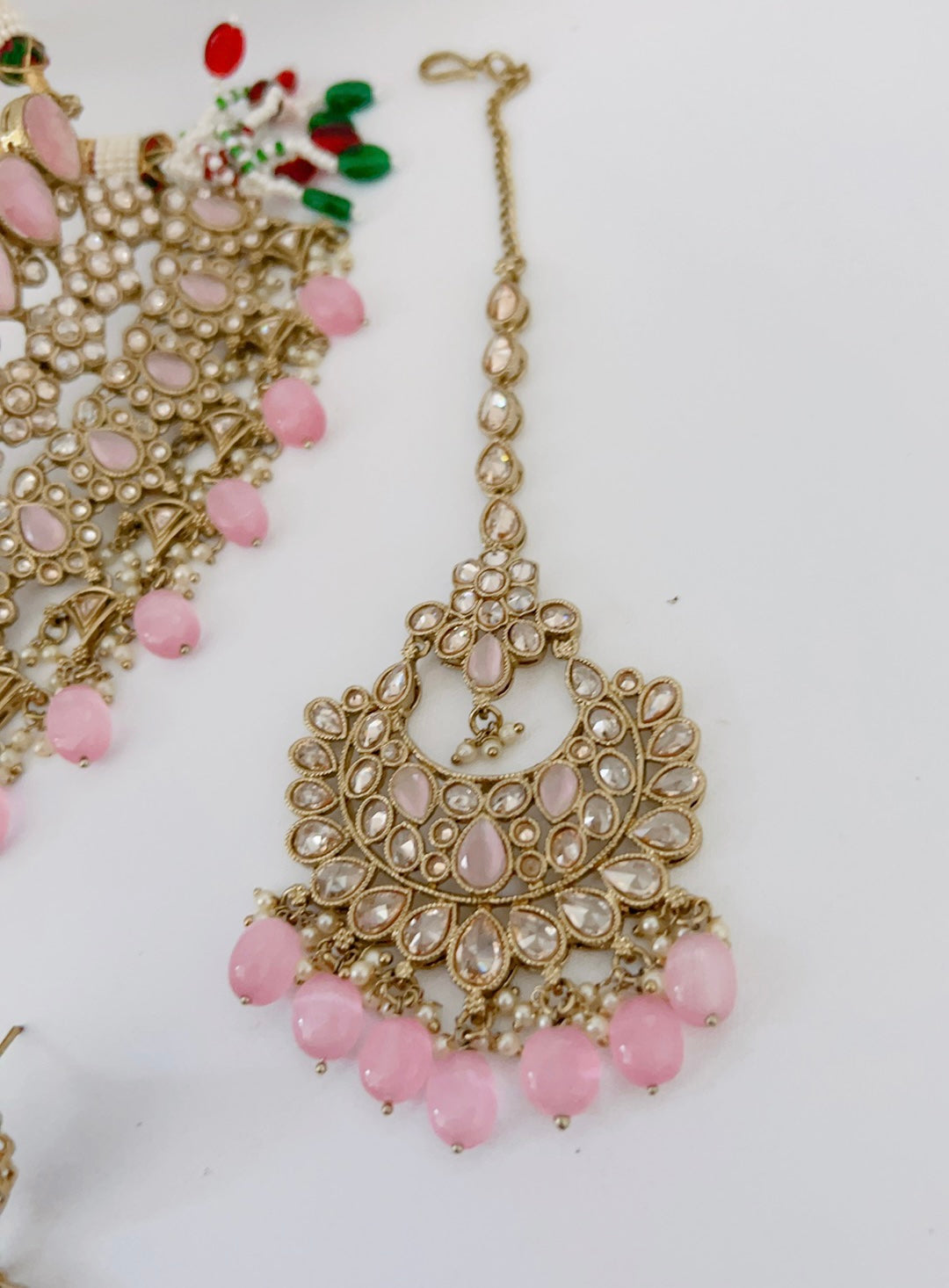 Raji Necklace Set