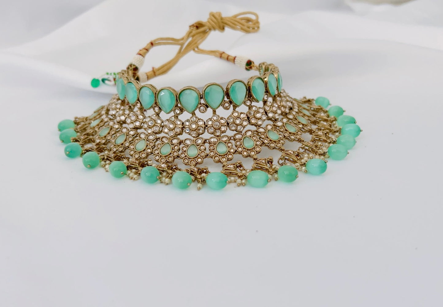 Dhruvi Necklace Set