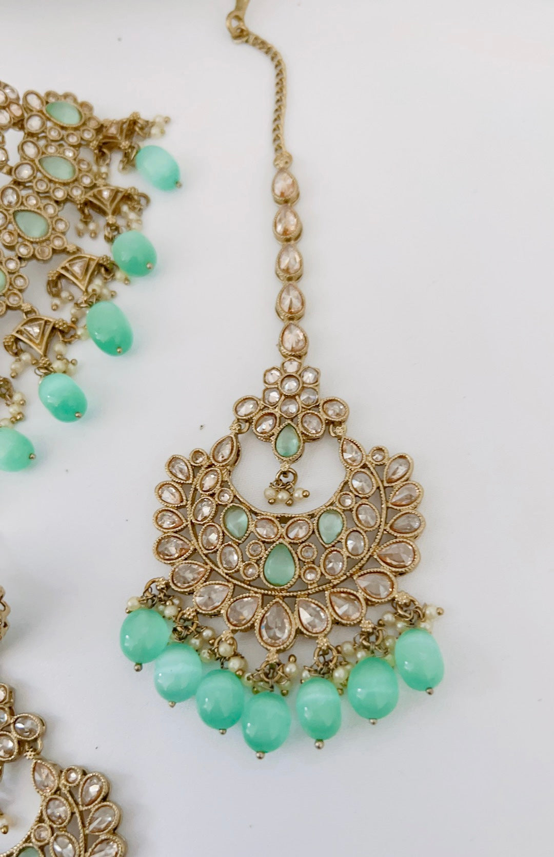 Dhruvi Necklace Set