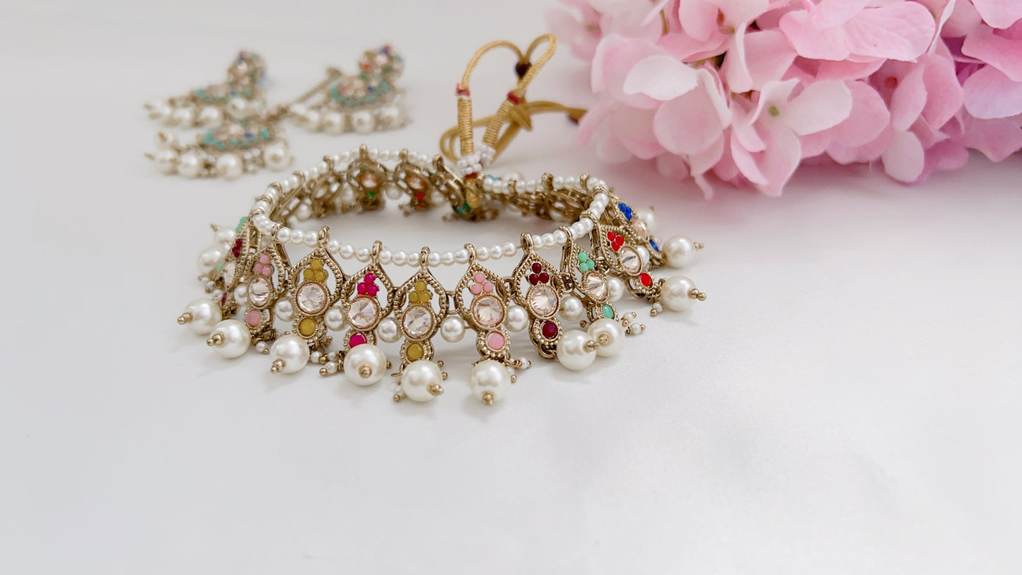 Clayre Necklace Set