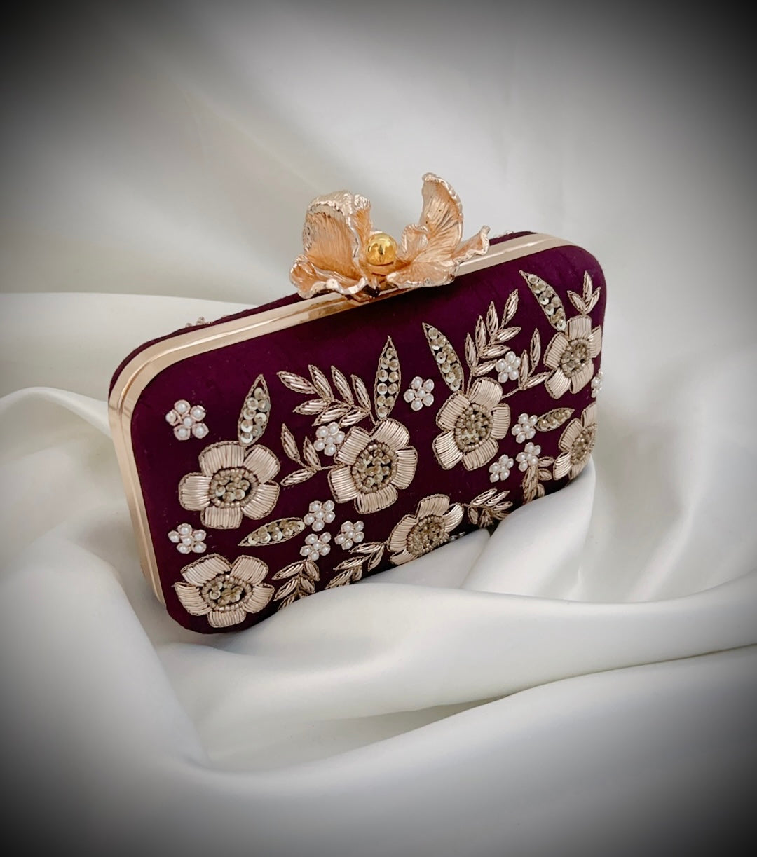 Rahima Clutch