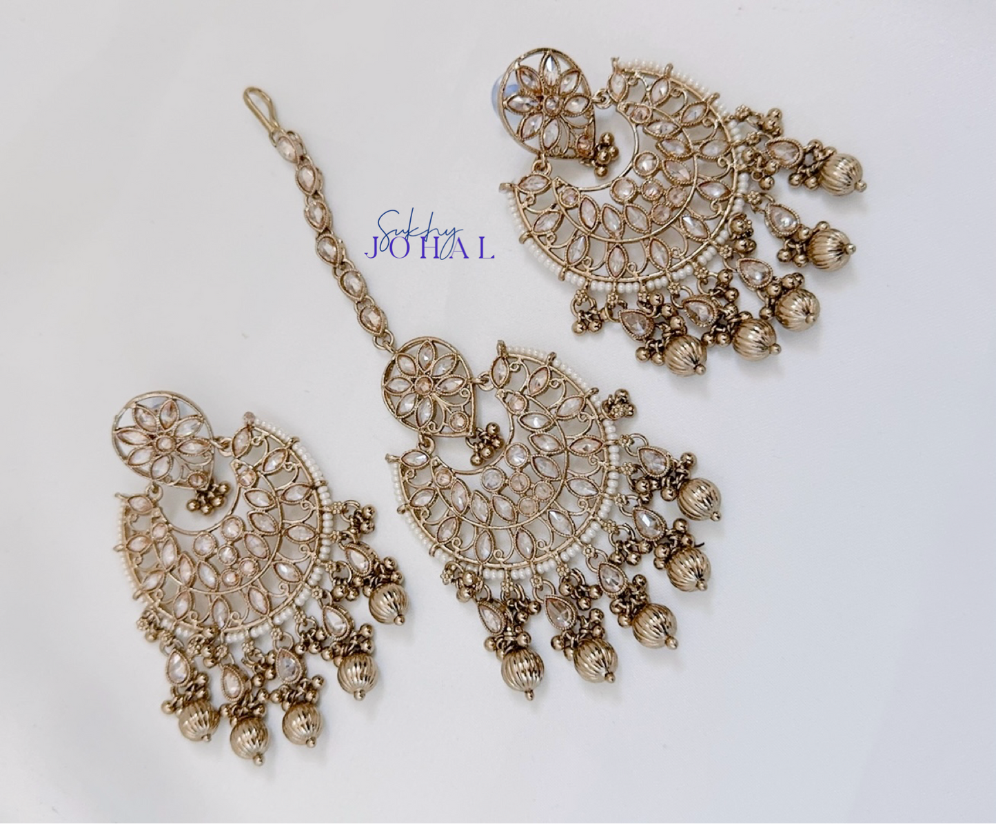 Nithya Tikka Set