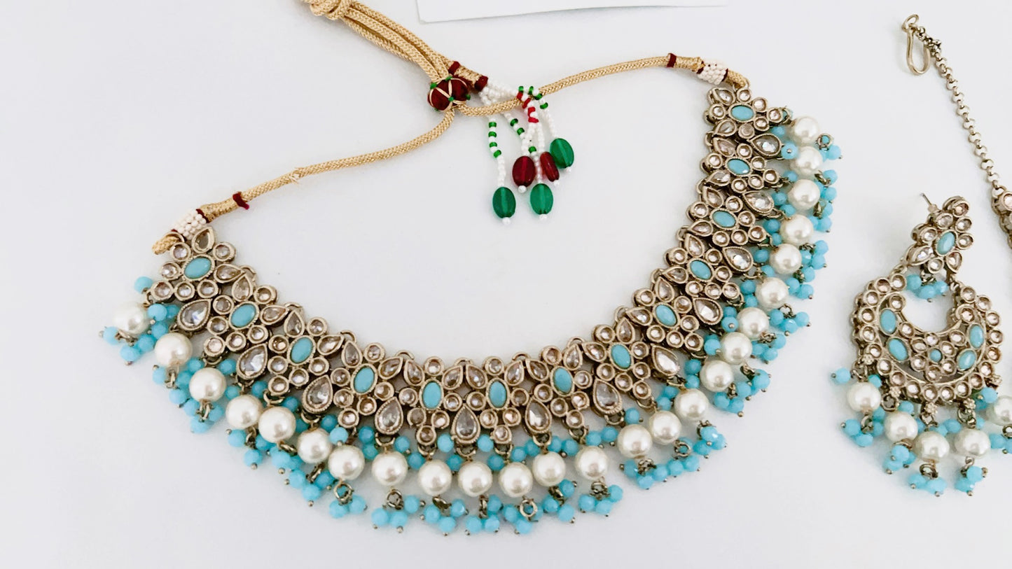 Japsi Necklace Set