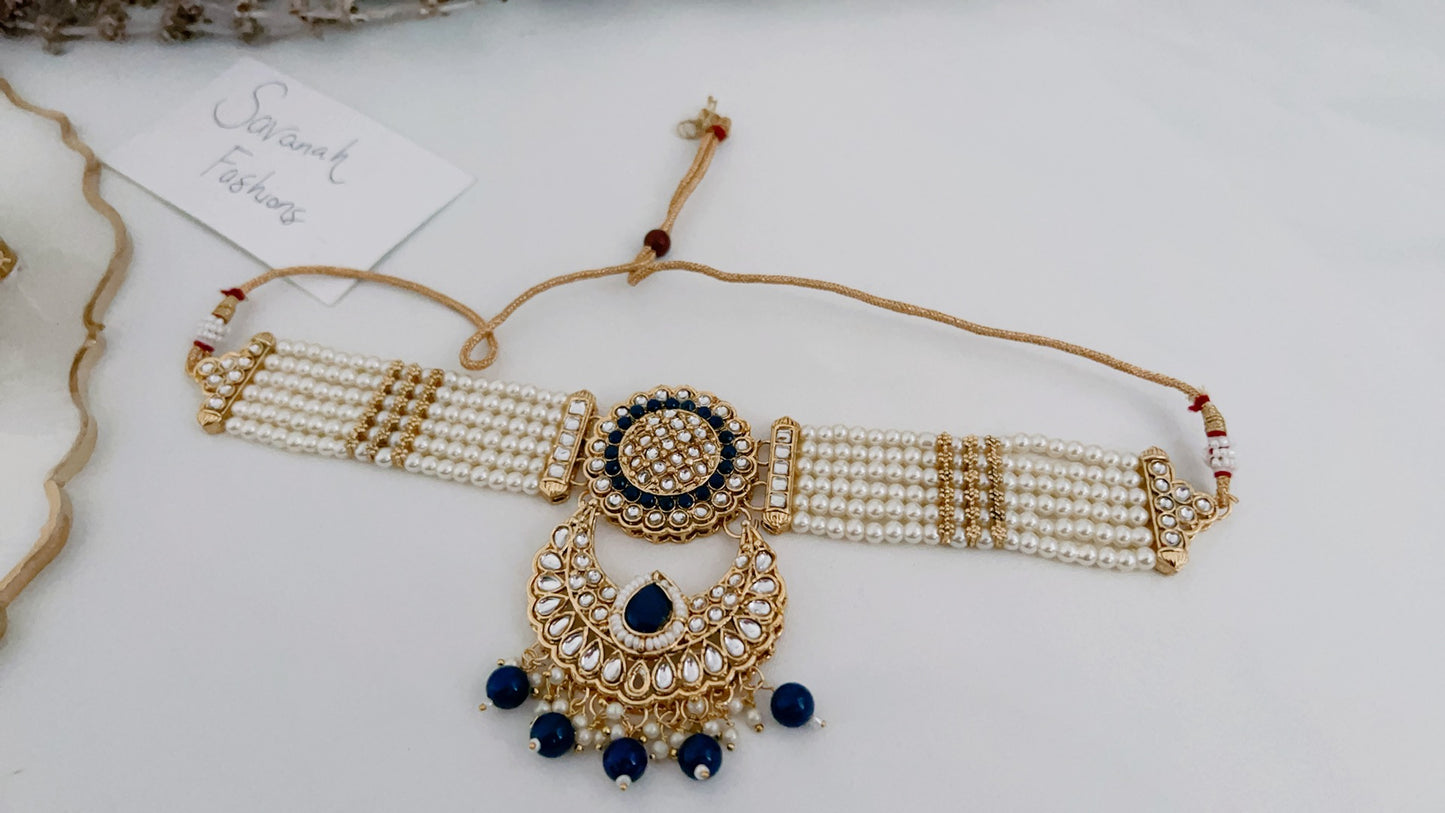 Parmy Necklace Set