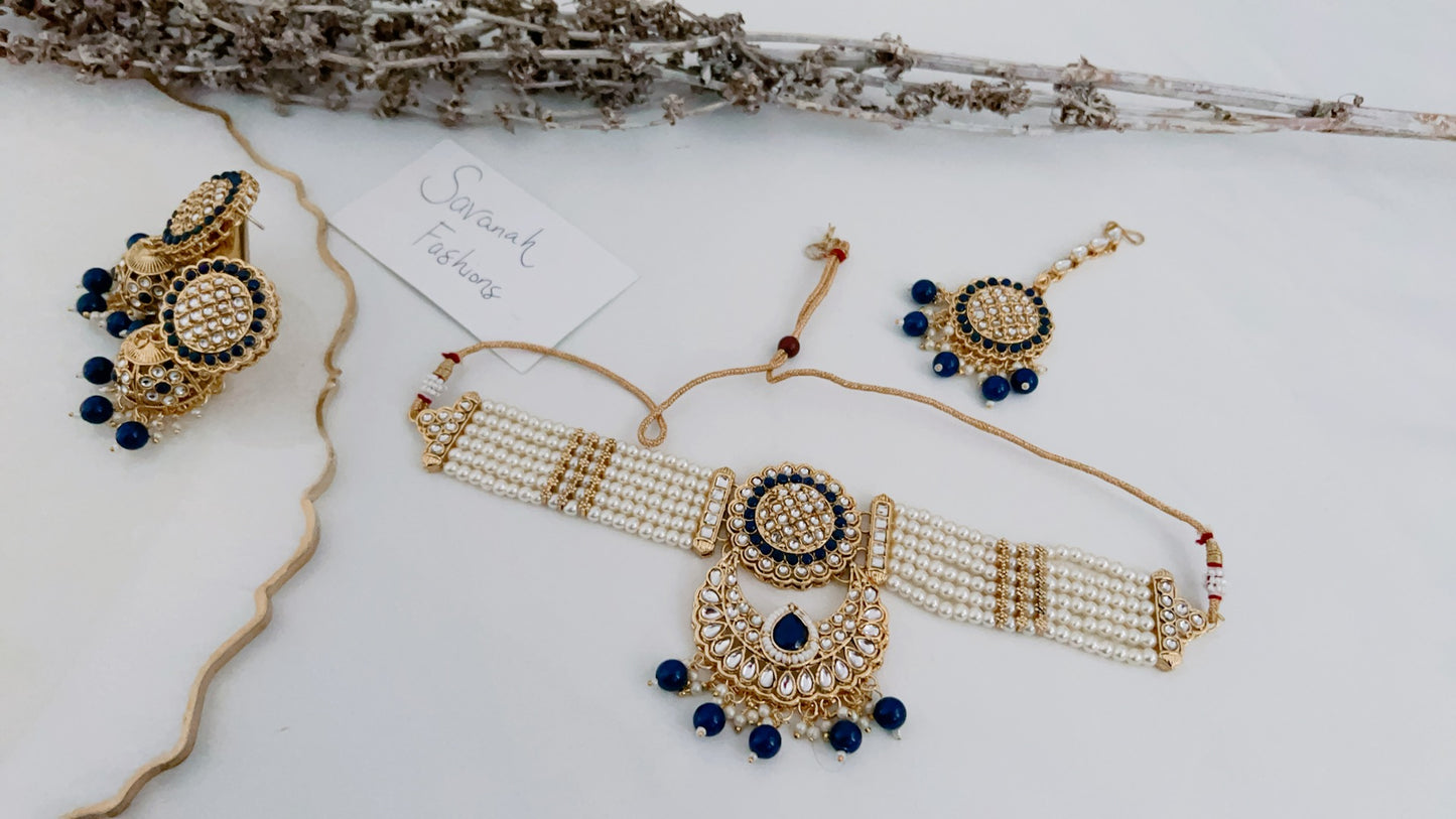 Parmy Necklace Set