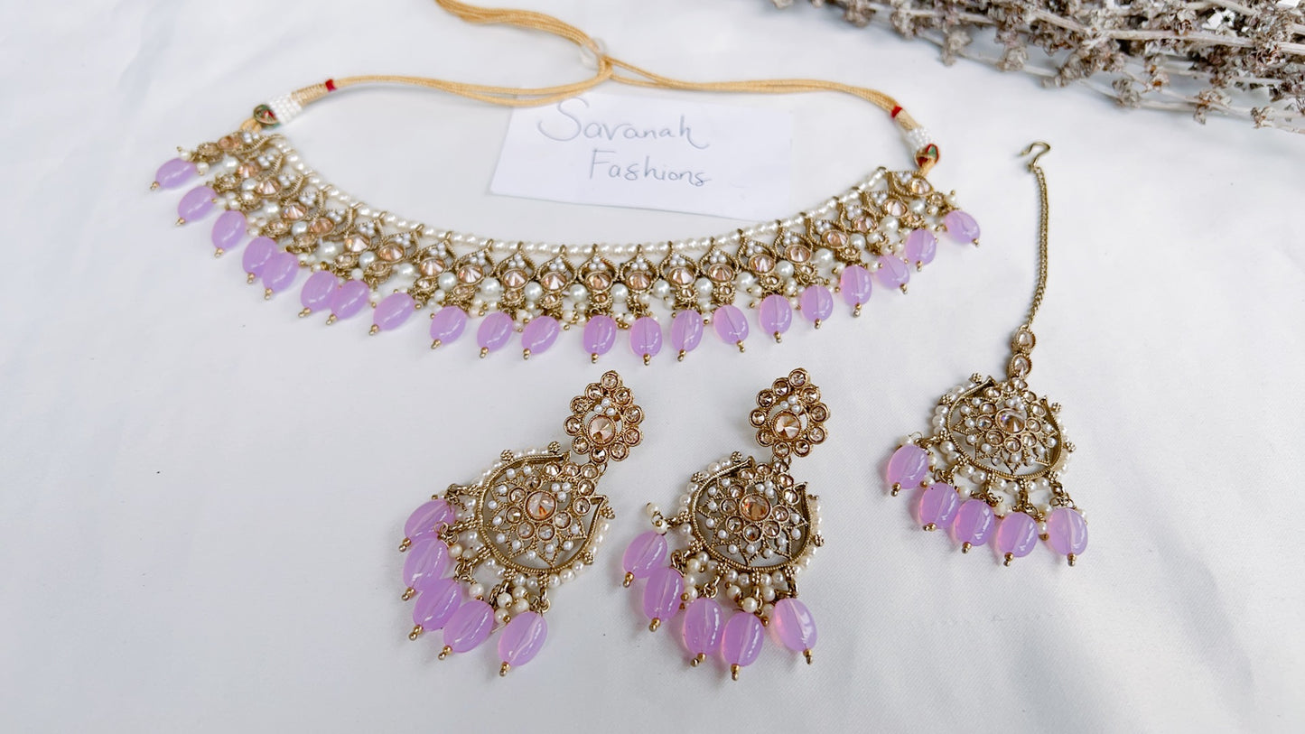 Damina Necklace Set