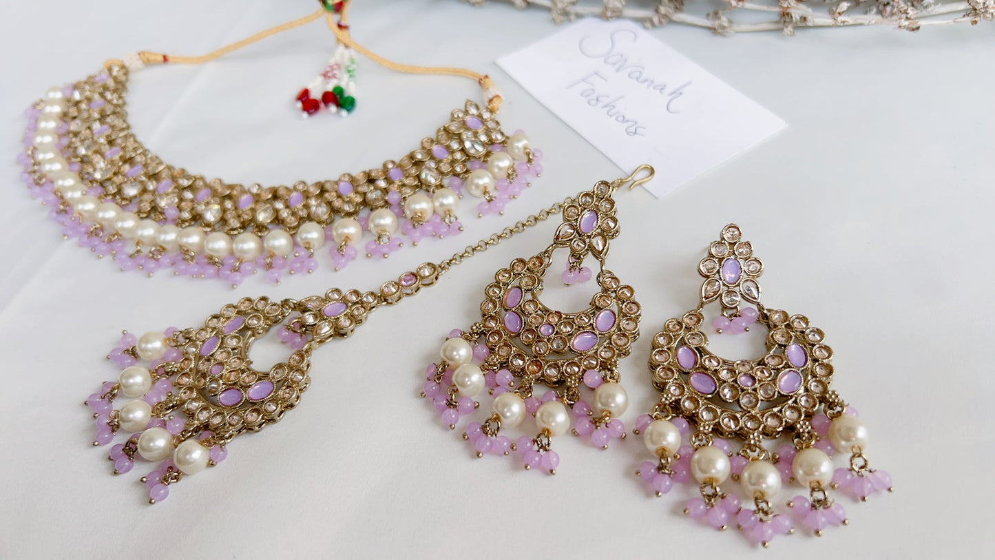 Sabina Necklace Set