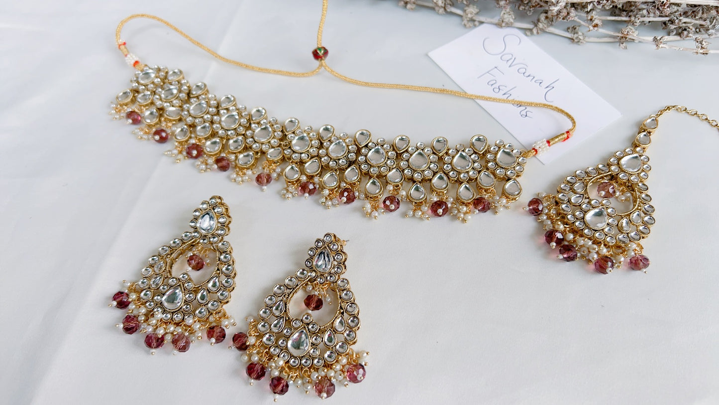 Purnima Necklace Set