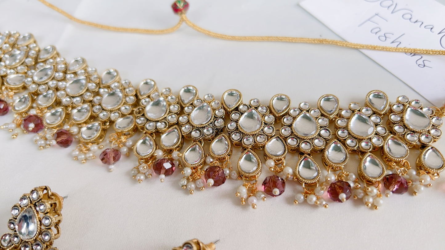 Purnima Necklace Set