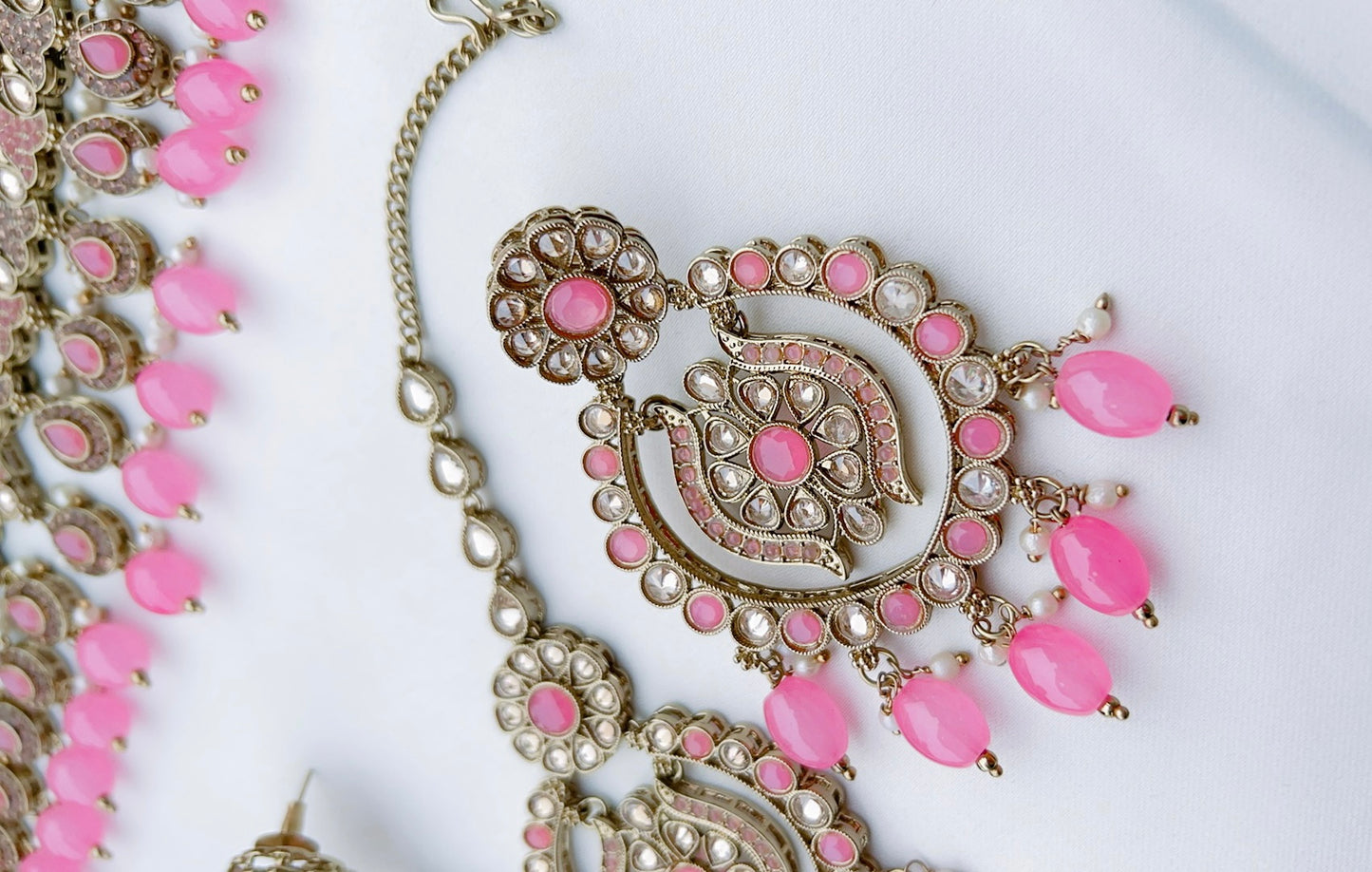 Jasmine Necklace Set