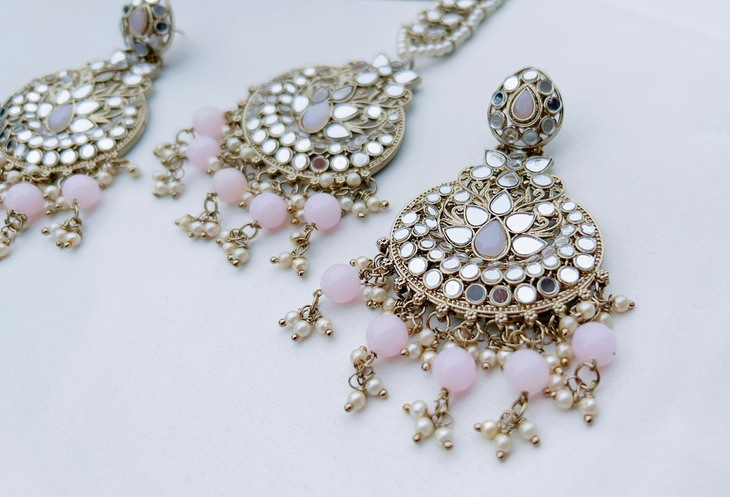 Tanisha Tikka Set