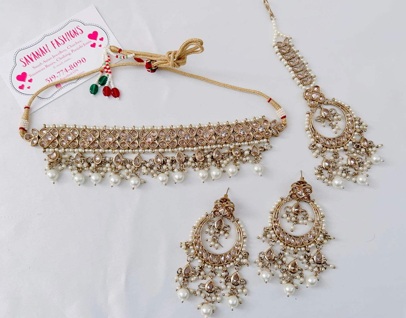 Roshna Necklace Set