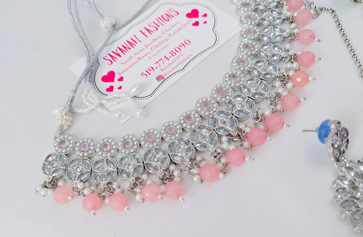 Surmi Necklace Set