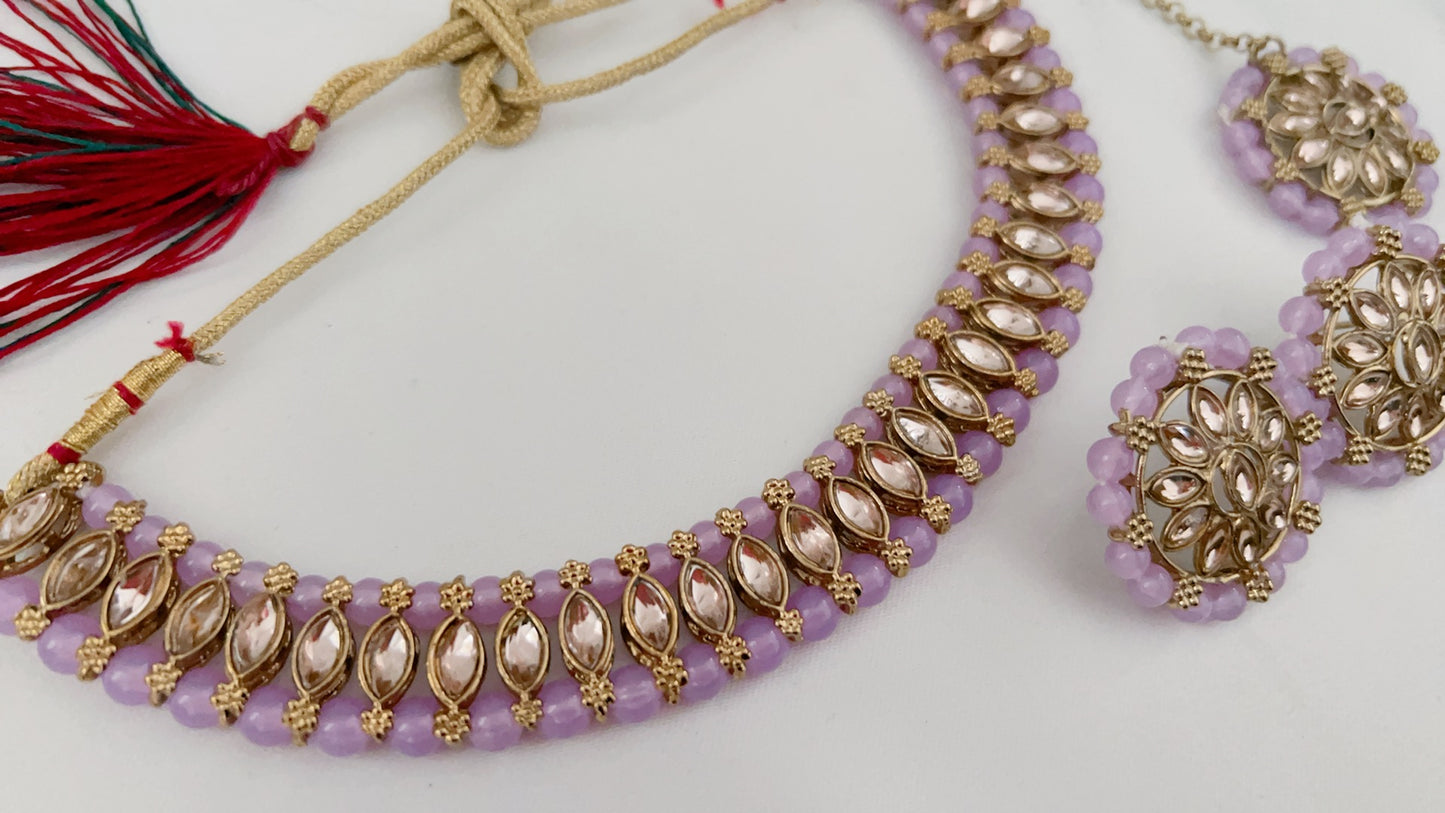 Gurj Necklace Set