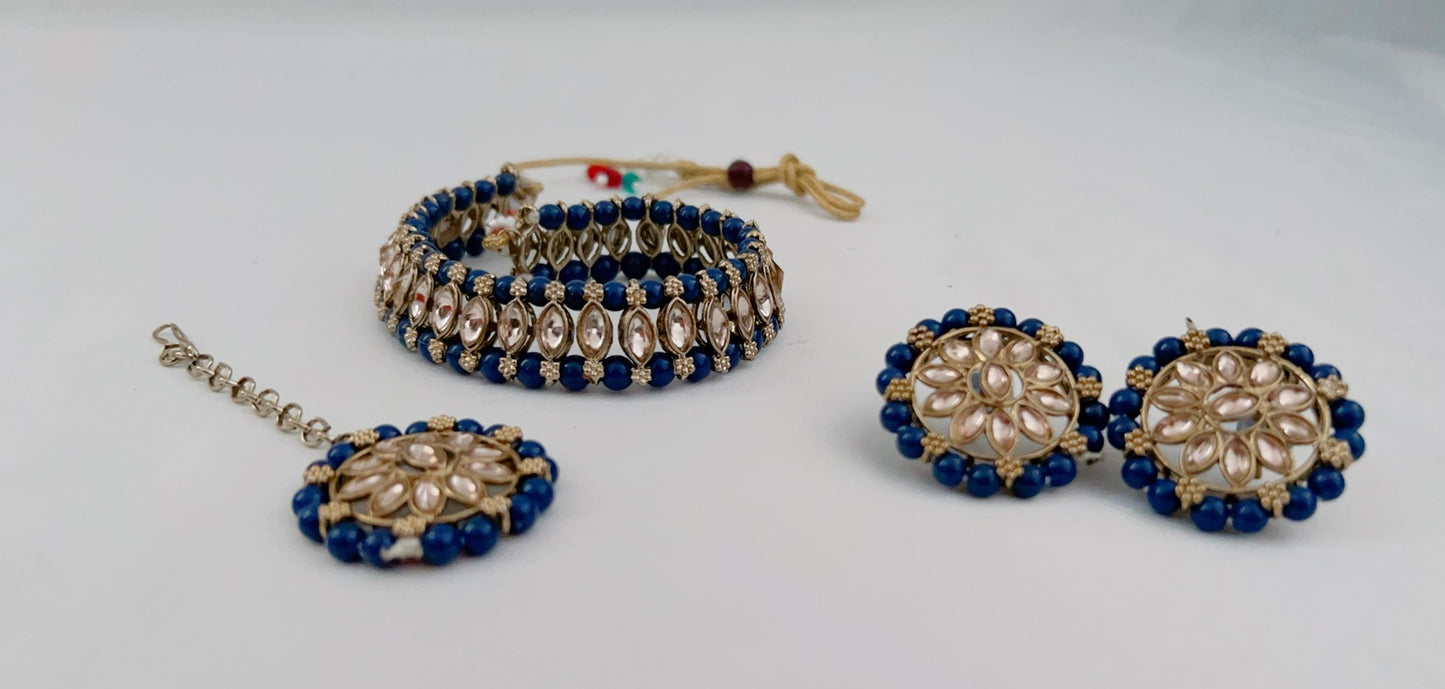 Gurj Necklace Set