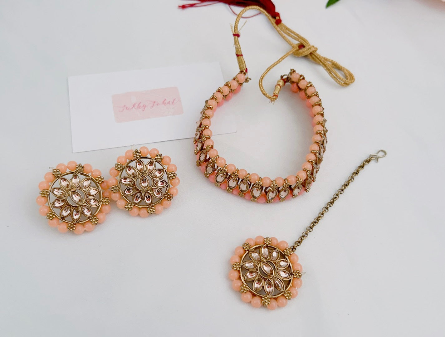 Gurj Necklace Set