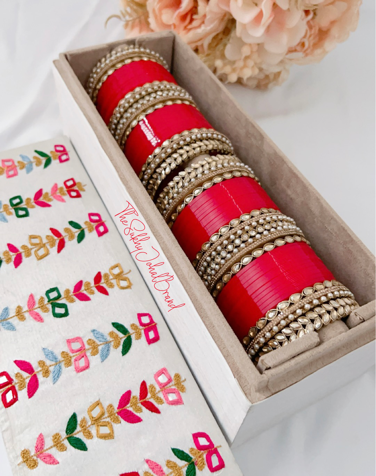 Mistletoe Bangle Box