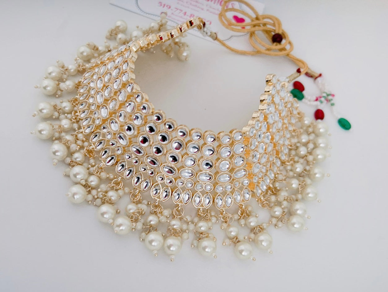 Sushila Necklace Set
