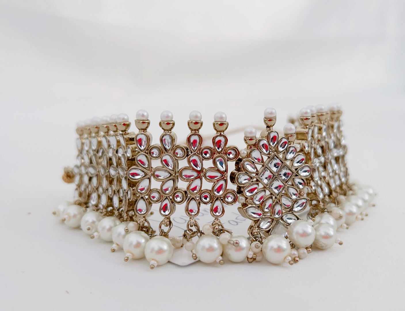 Bani Necklace Set