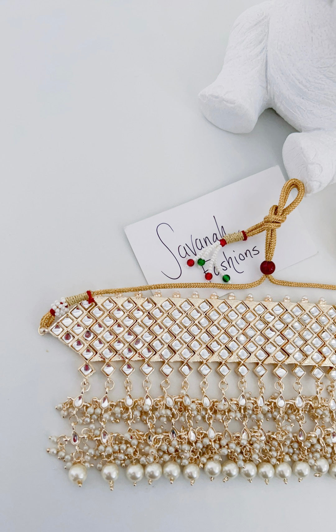 Hema Necklace Set