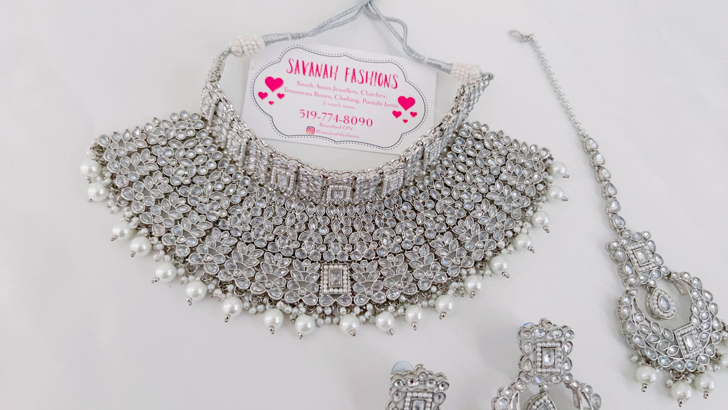 Sara Bridal Set