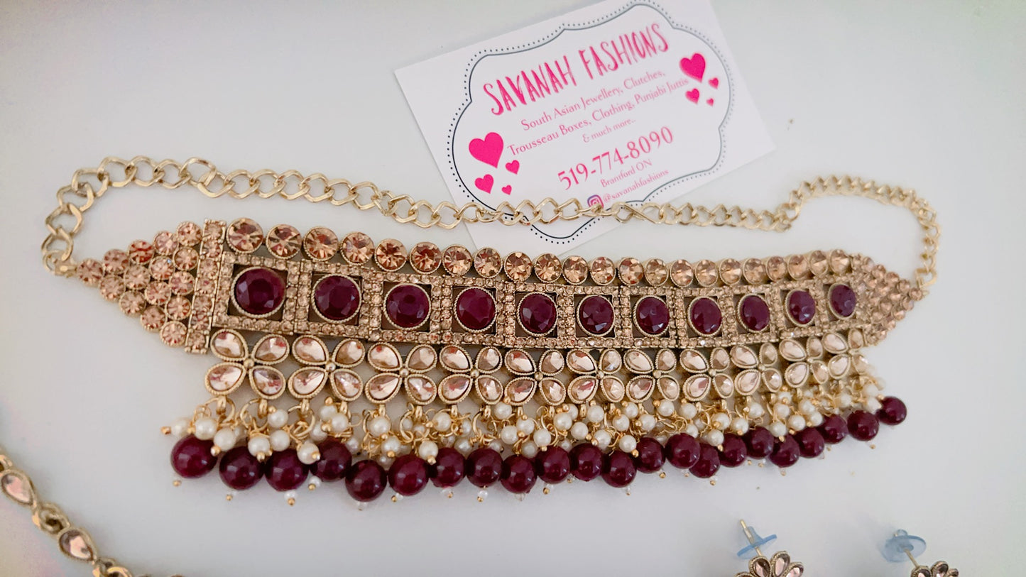 Rory Choker Set