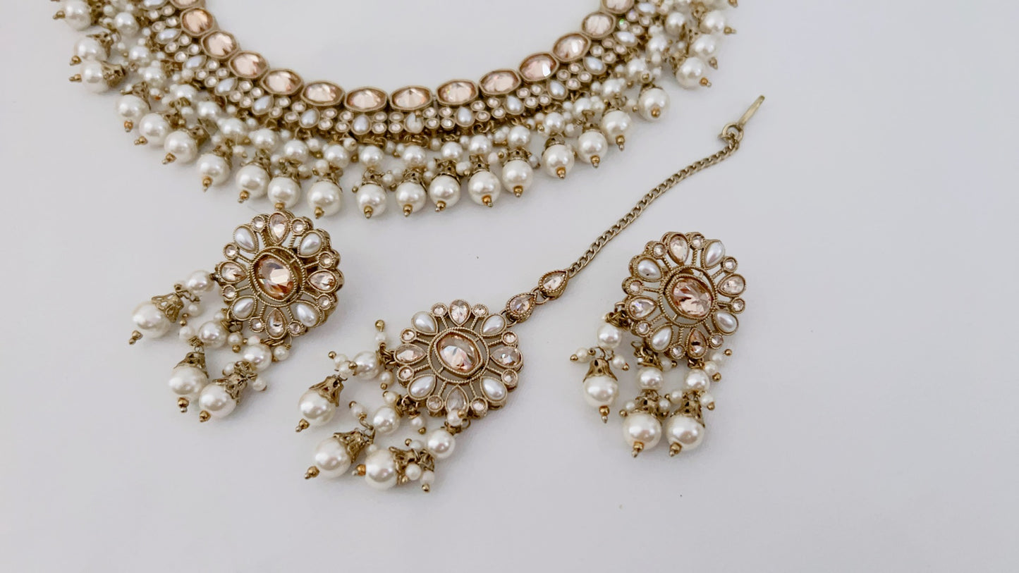 Heena necklace Set