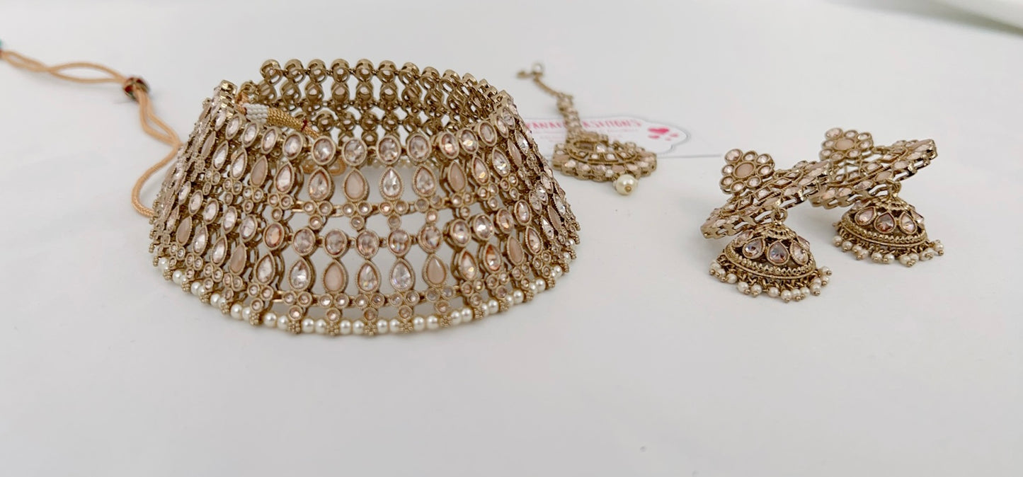 Jacy Necklace Set