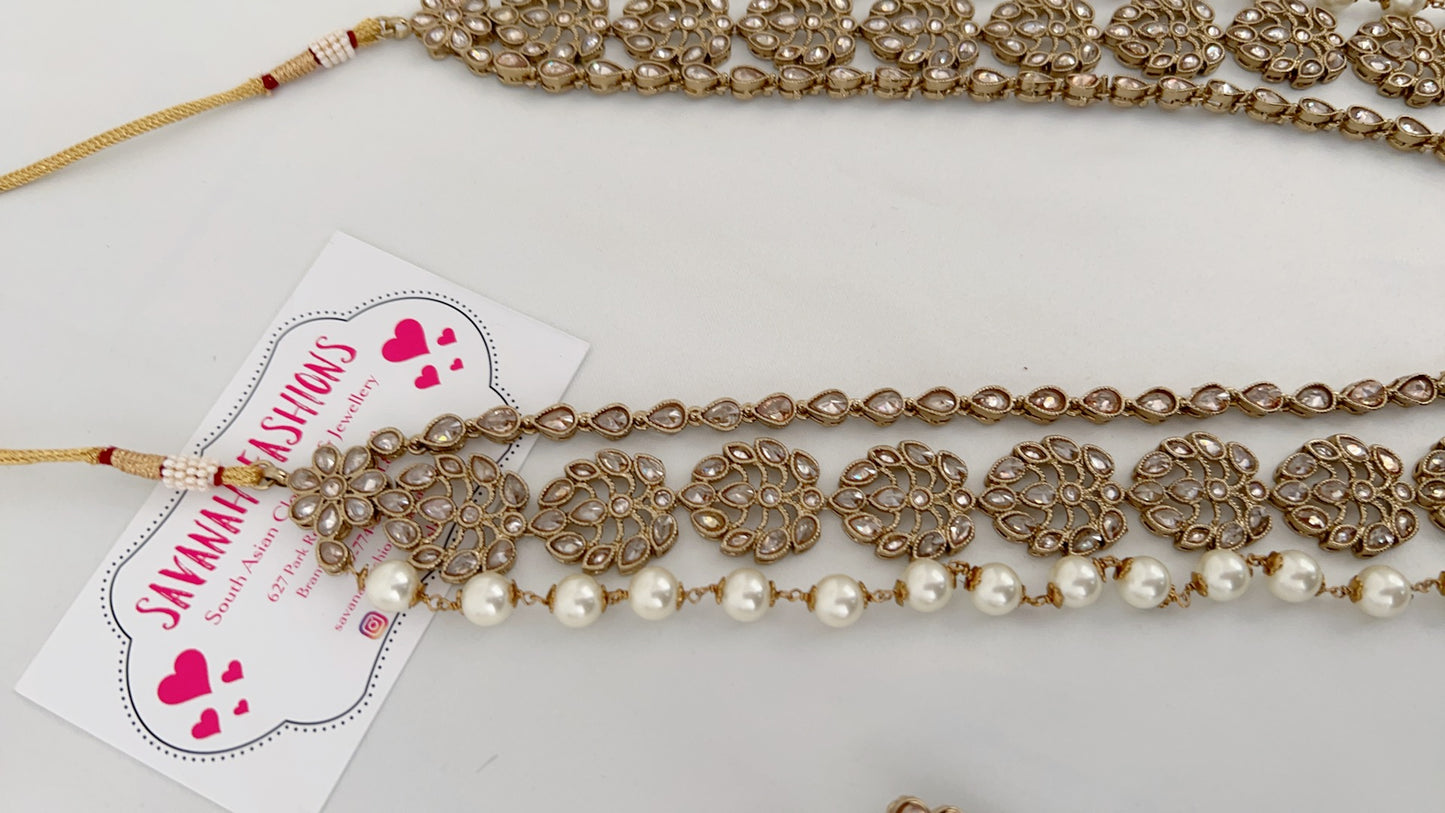 Panra Necklace Set