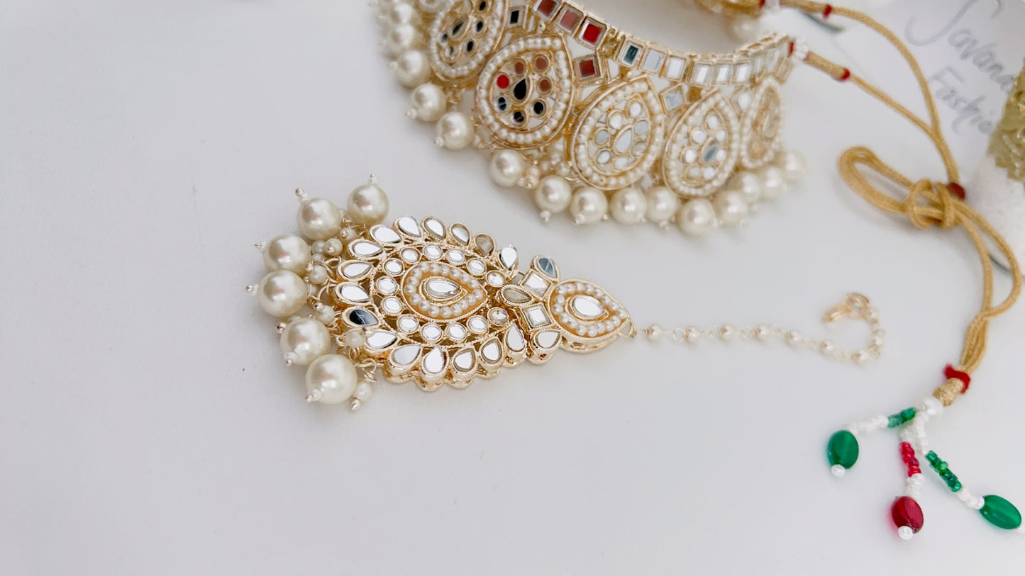 Mehar Necklace Set