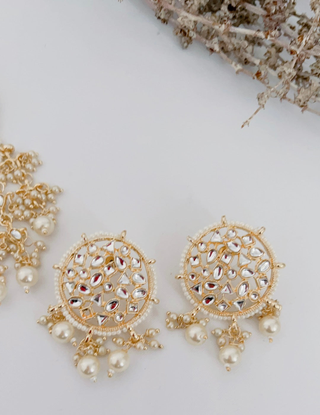 Azbah Necklace Set