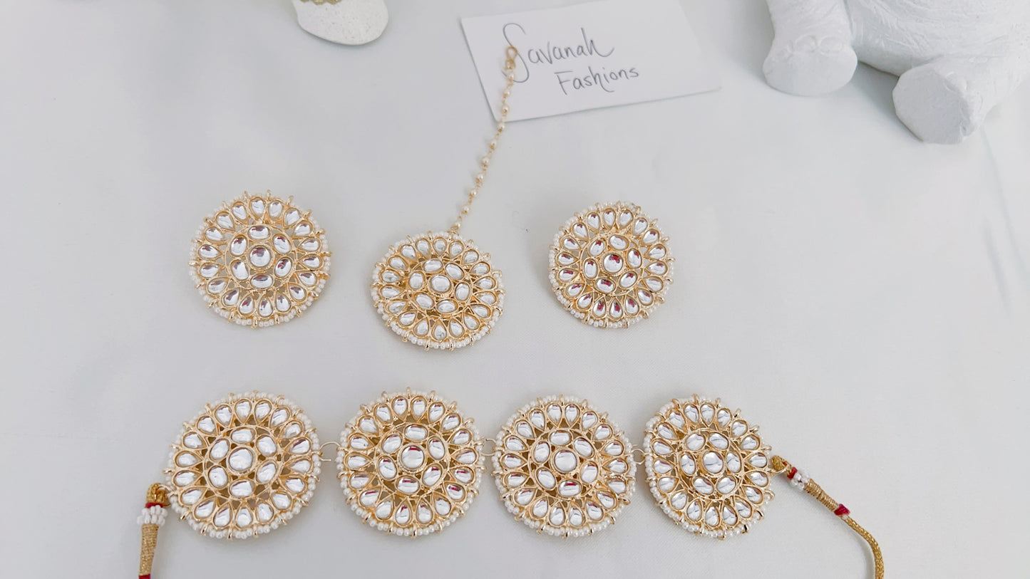 Arya Necklace Set