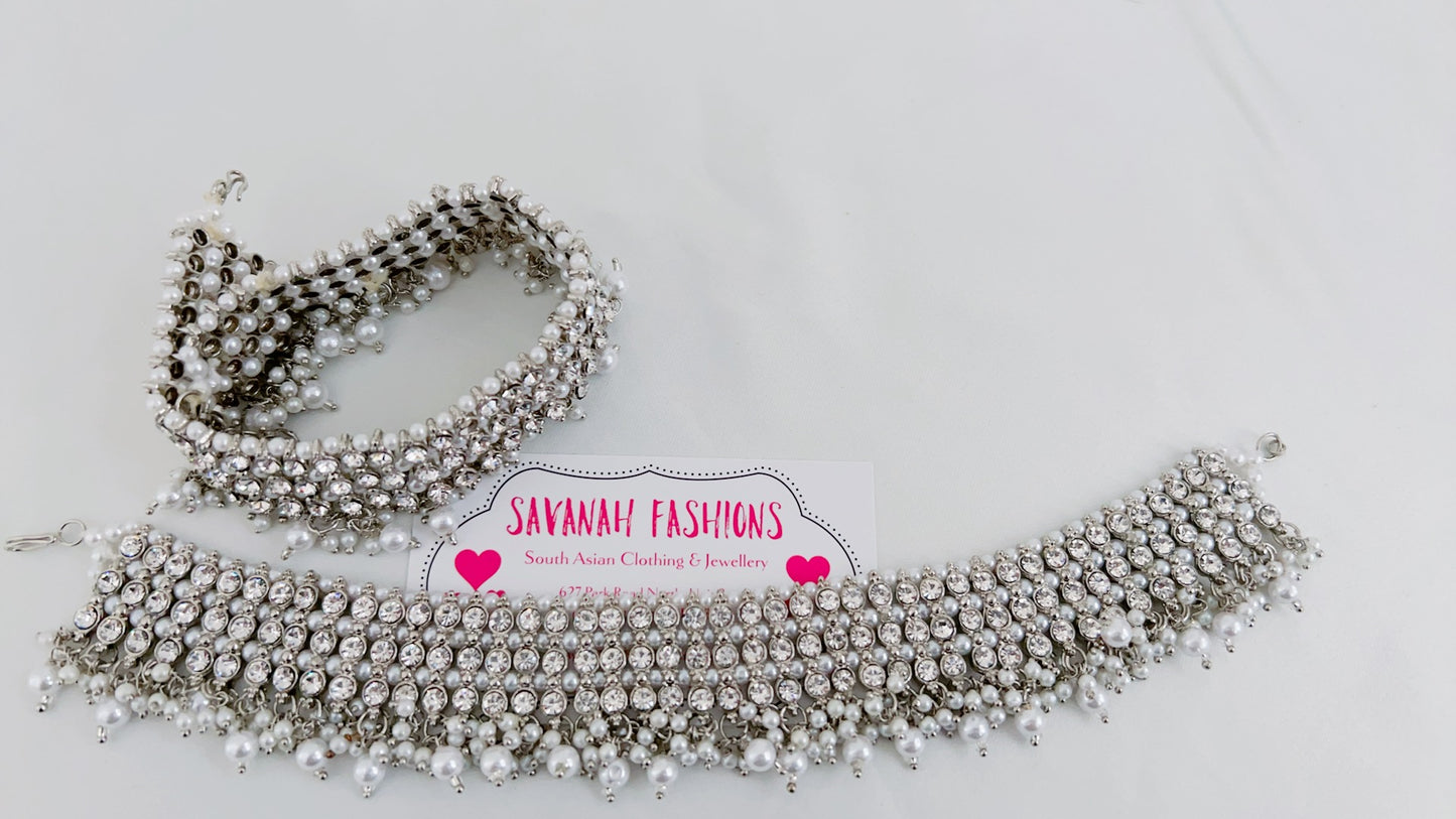 Viveka Anklets