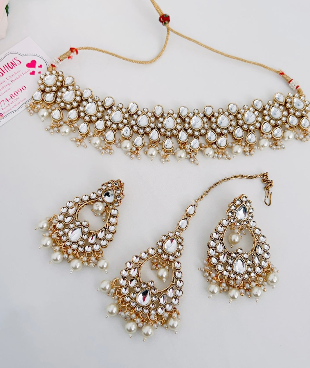Donna Necklace Set