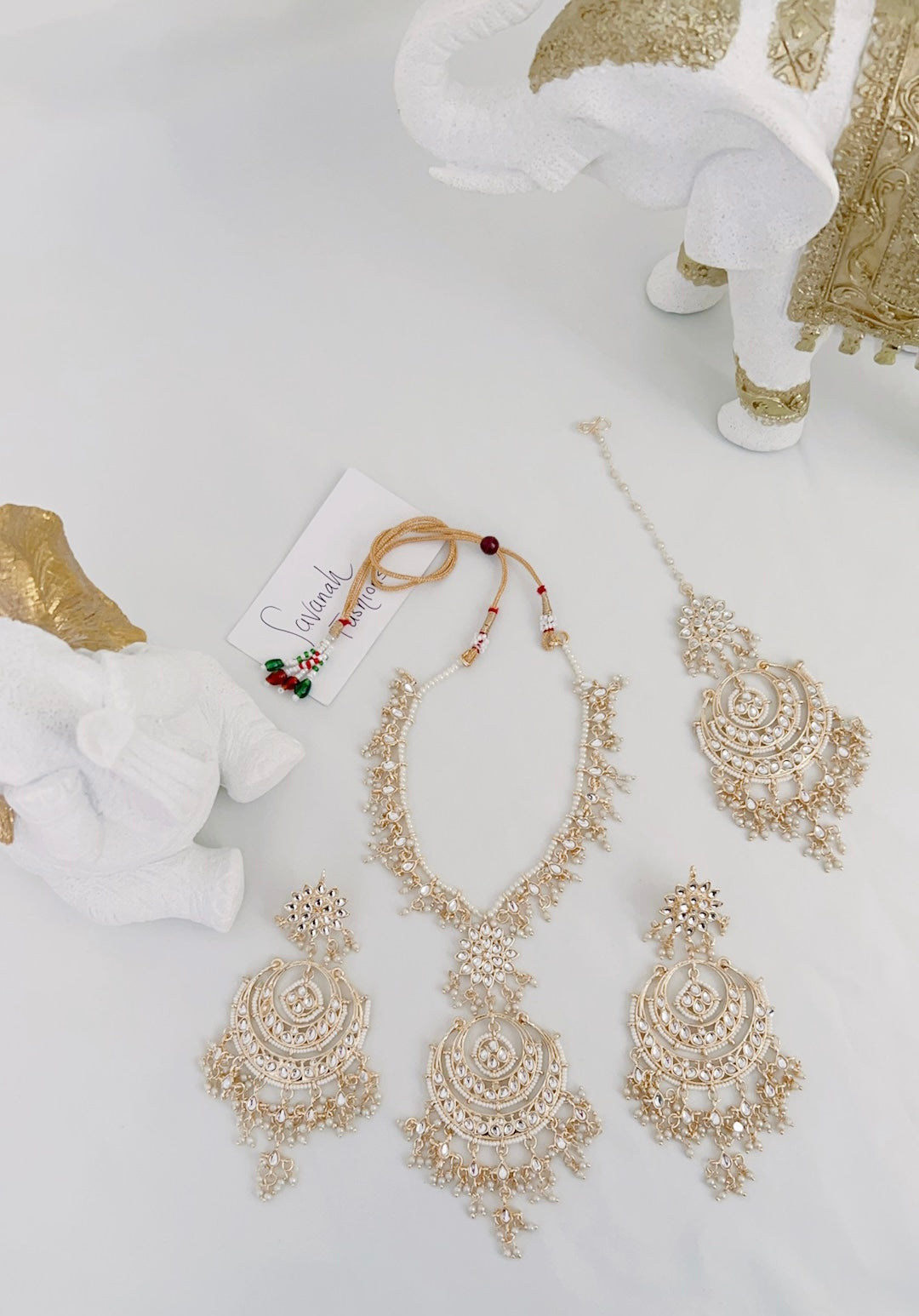 Yazhini Necklace Set