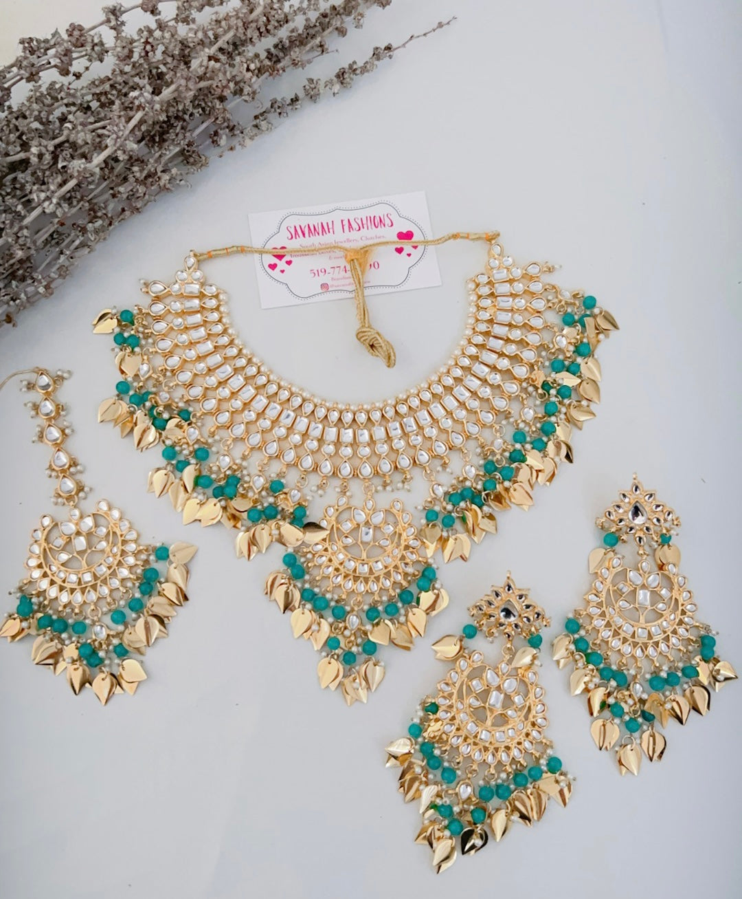 Petal Necklace Set