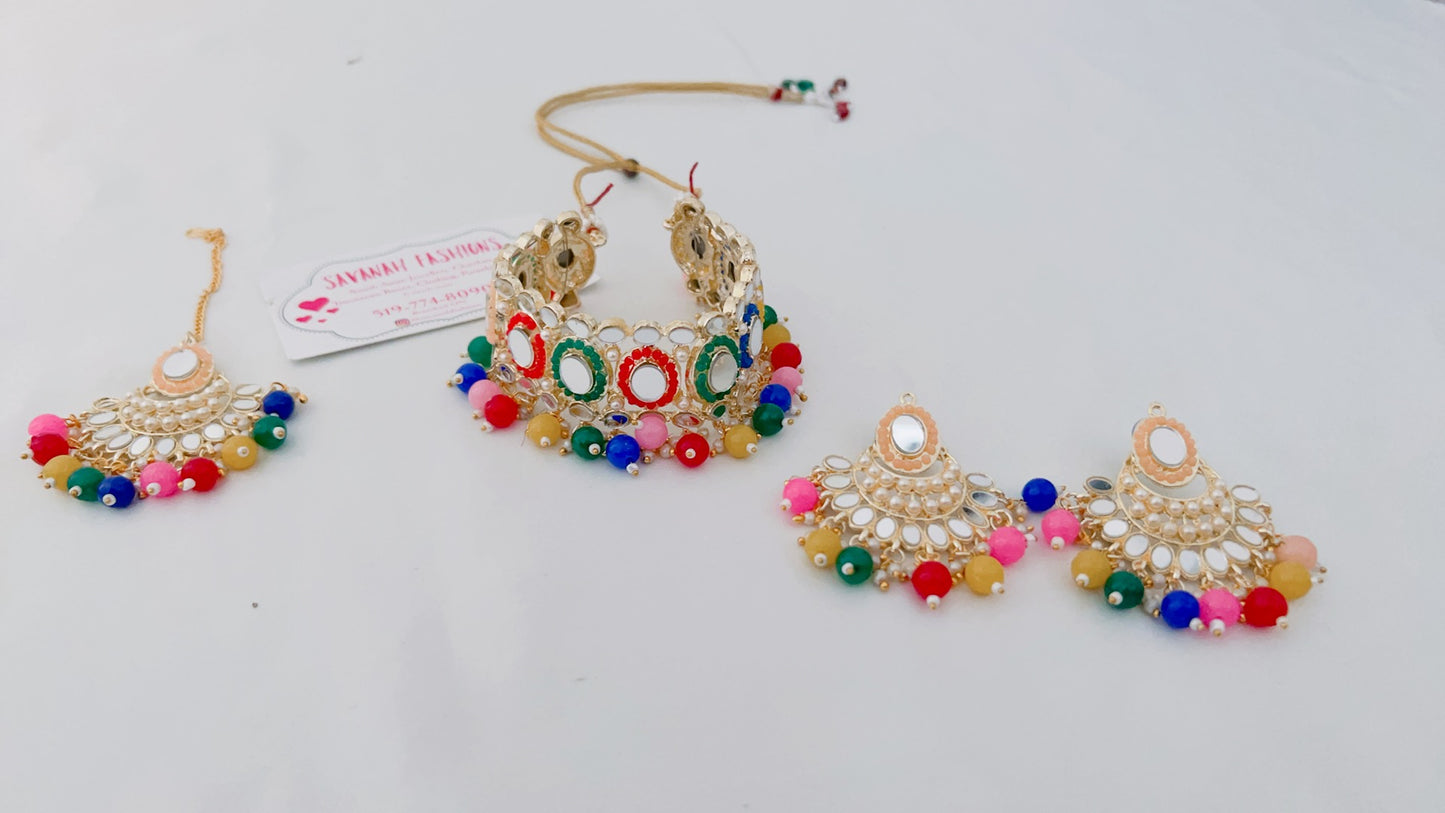 Yashi Necklace Set