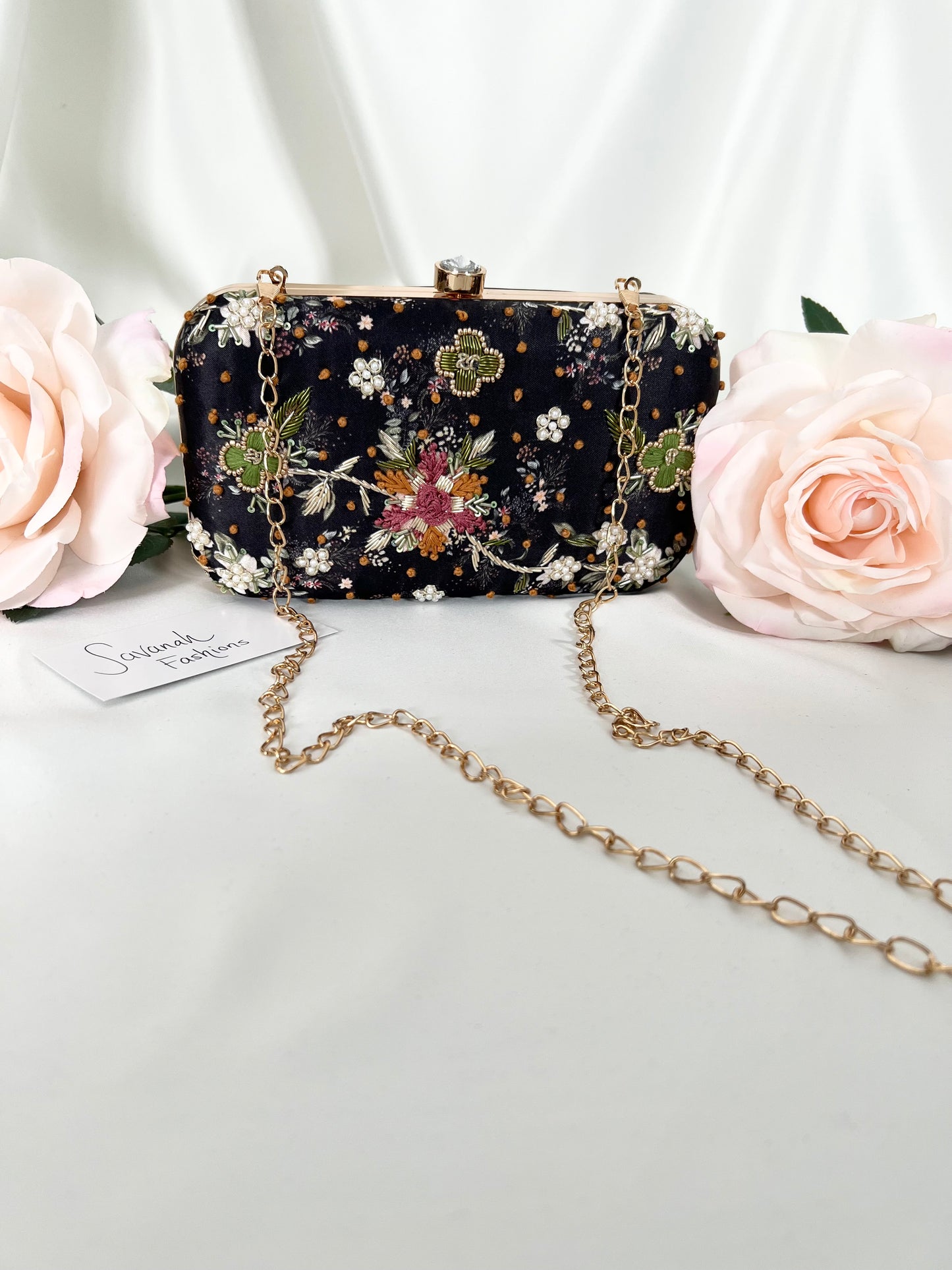 Sakshi Clutch